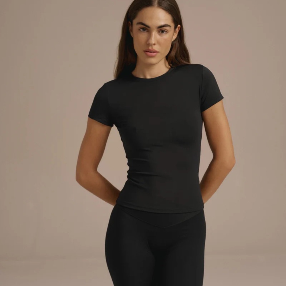 Adanola Ultimate Short Sleeve Top Black